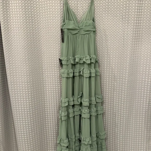 Sage Green Maxi Dress - Picture 4 of 4